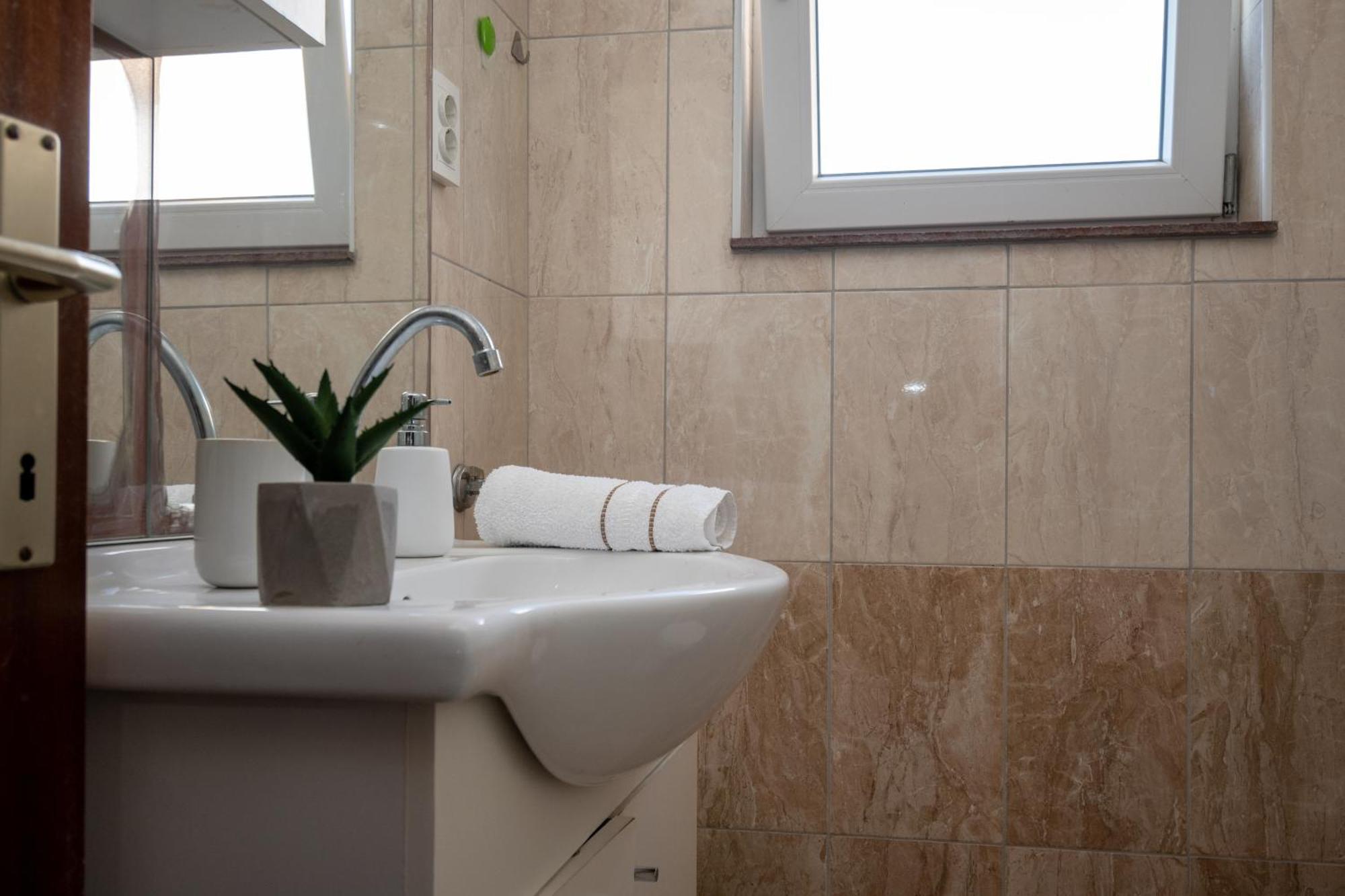 Apartments With A Parking Space Povljana, Pag - 6298 部屋 写真